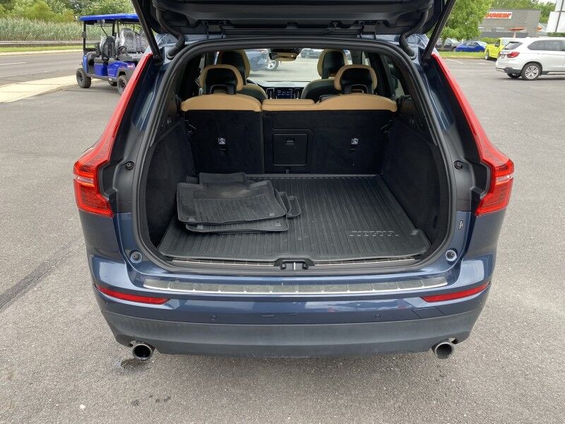 2018 Volvo XC60 Momentum Bristol  PA