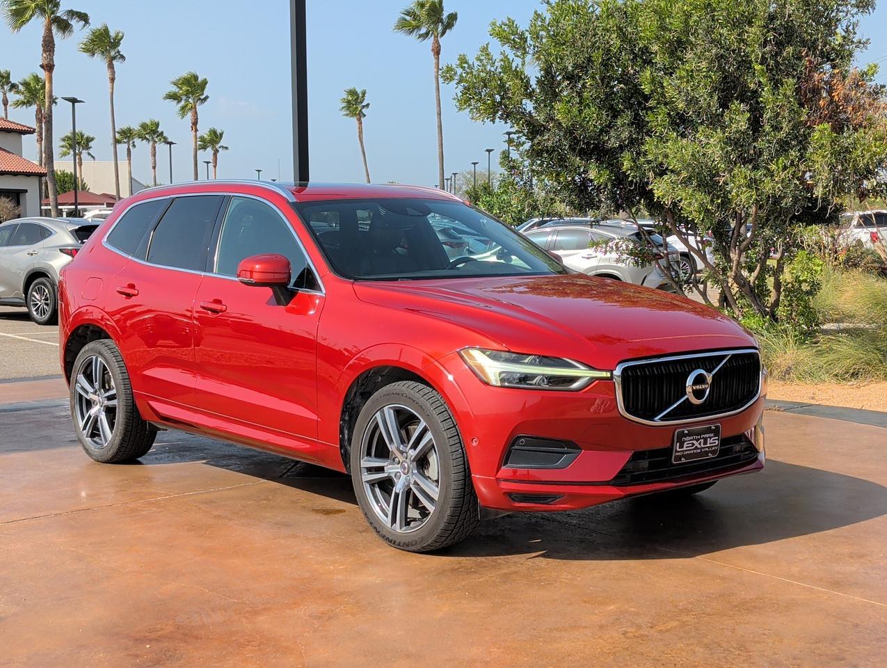 2018 Volvo XC60 Momentum