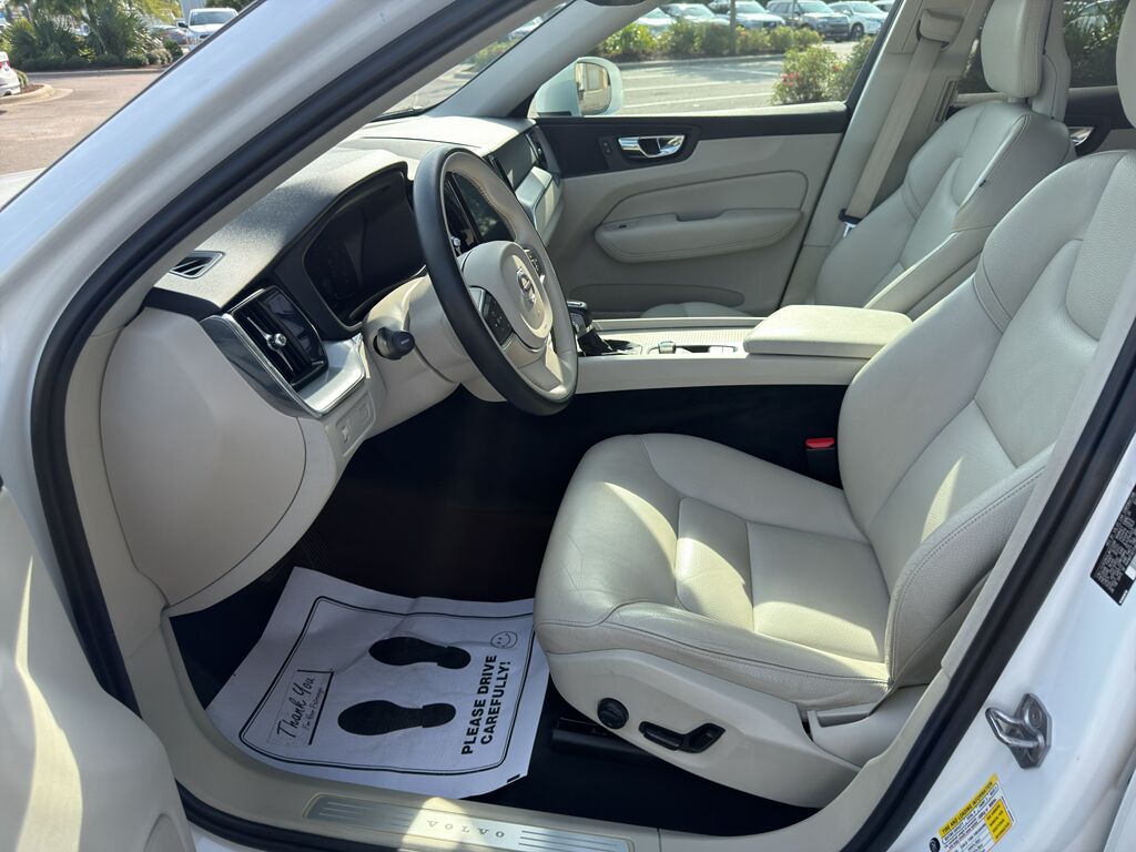 2018 Volvo XC60 Momentum Wilmington NC