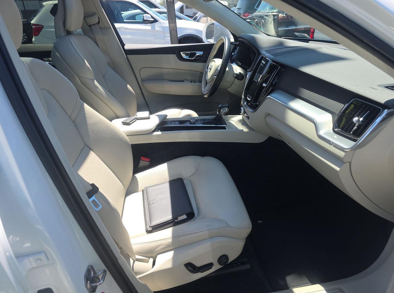 2018 Volvo XC60 T5 Momentum Gladstone OR