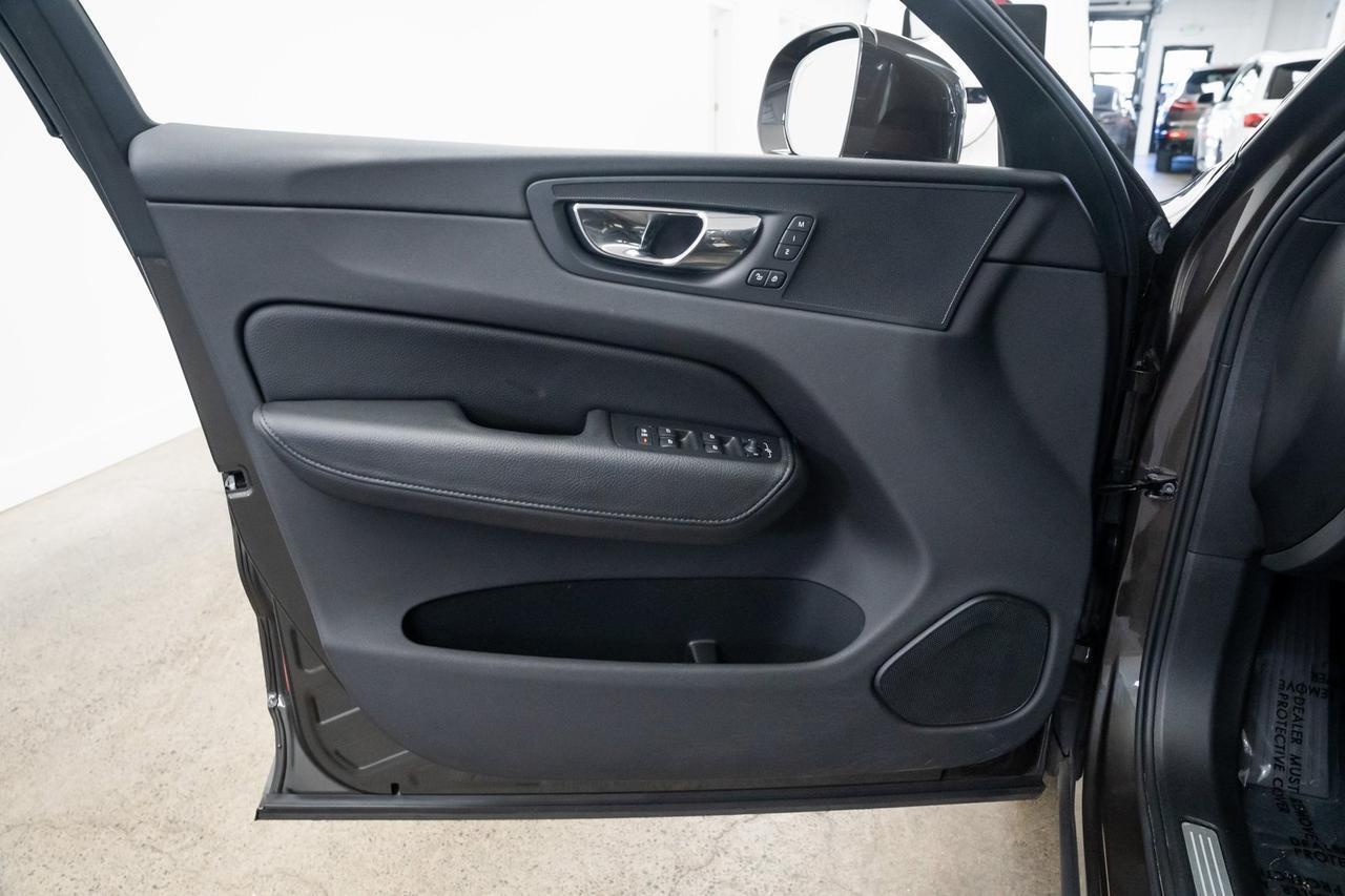 2018 Volvo XC60 T5 Momentum Heated Seats Advanced Package Portland OR