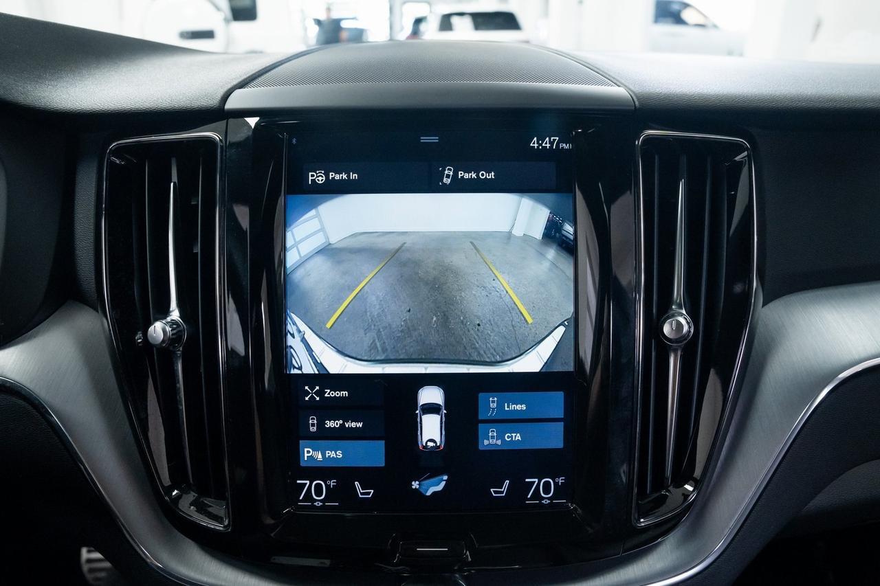 2018 Volvo XC60 T5 Momentum Heated Seats Advanced Package Portland OR