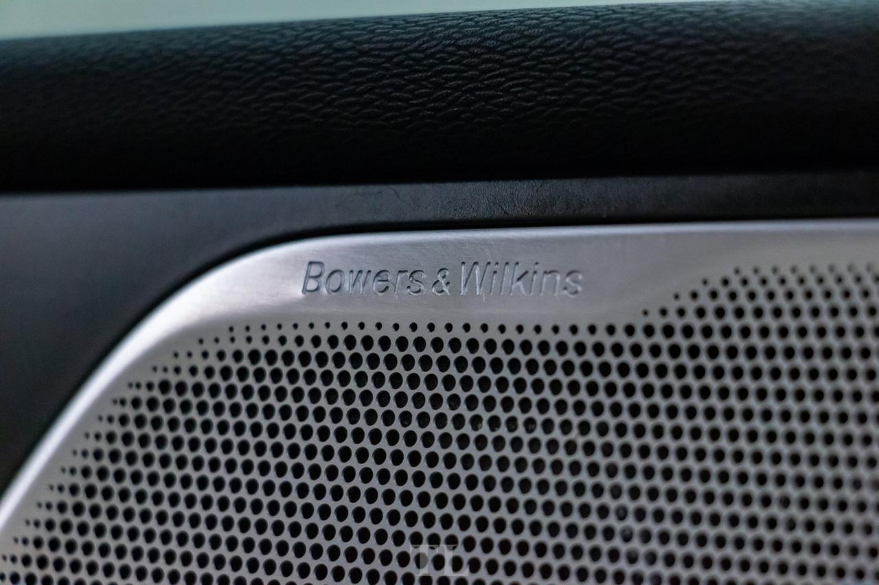 2018 Volvo XC60 T6 AWD R-Design Polestar Leather Roof Nav Red Deer AB