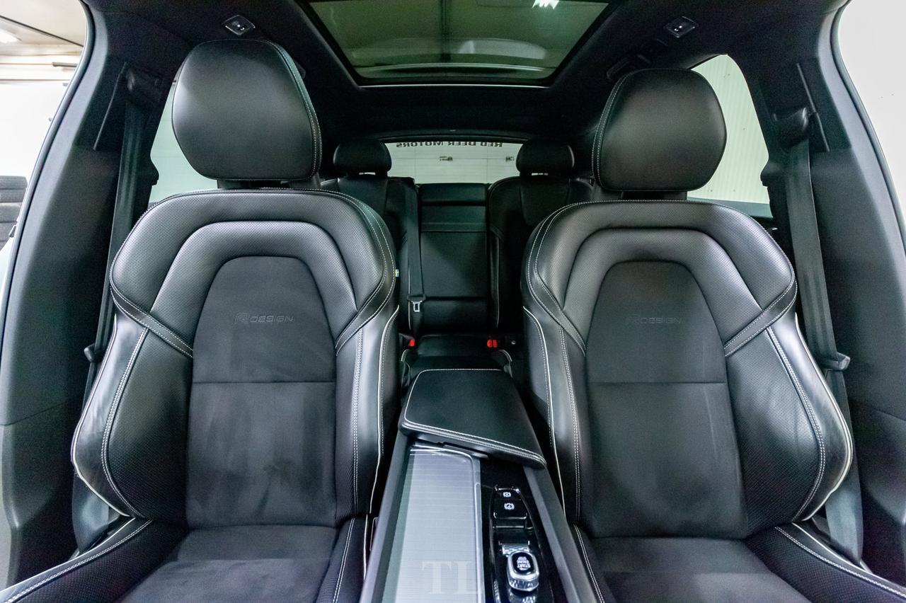 2018 Volvo XC60 T6 AWD R-Design Polestar Leather Roof Nav Red Deer AB