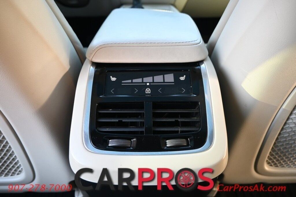 2018 Volvo XC60 T6 Inscription - AWD - Convenience & Advanced Pkg - Vision & Luxury Seat Pkg - Massaging Heated & Cooled Leather Seats - Heated Steering Wheel - Heated Rear Seats - Panoramic Sunroof - Bowers & Wilkins Speakers - Heads Up Display - Air Suspension Anchorage AK