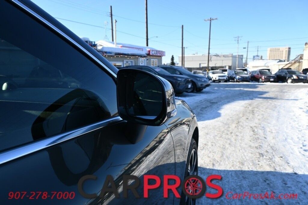 2018 Volvo XC60 T6 Inscription - AWD - Convenience & Advanced Pkg - Vision & Luxury Seat Pkg - Massaging Heated & Cooled Leather Seats - Heated Steering Wheel - Heated Rear Seats - Panoramic Sunroof - Bowers & Wilkins Speakers - Heads Up Display - Air Suspension Anchorage AK