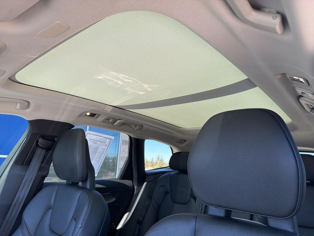 2018 Volvo XC60 T6 Momentum Bend OR