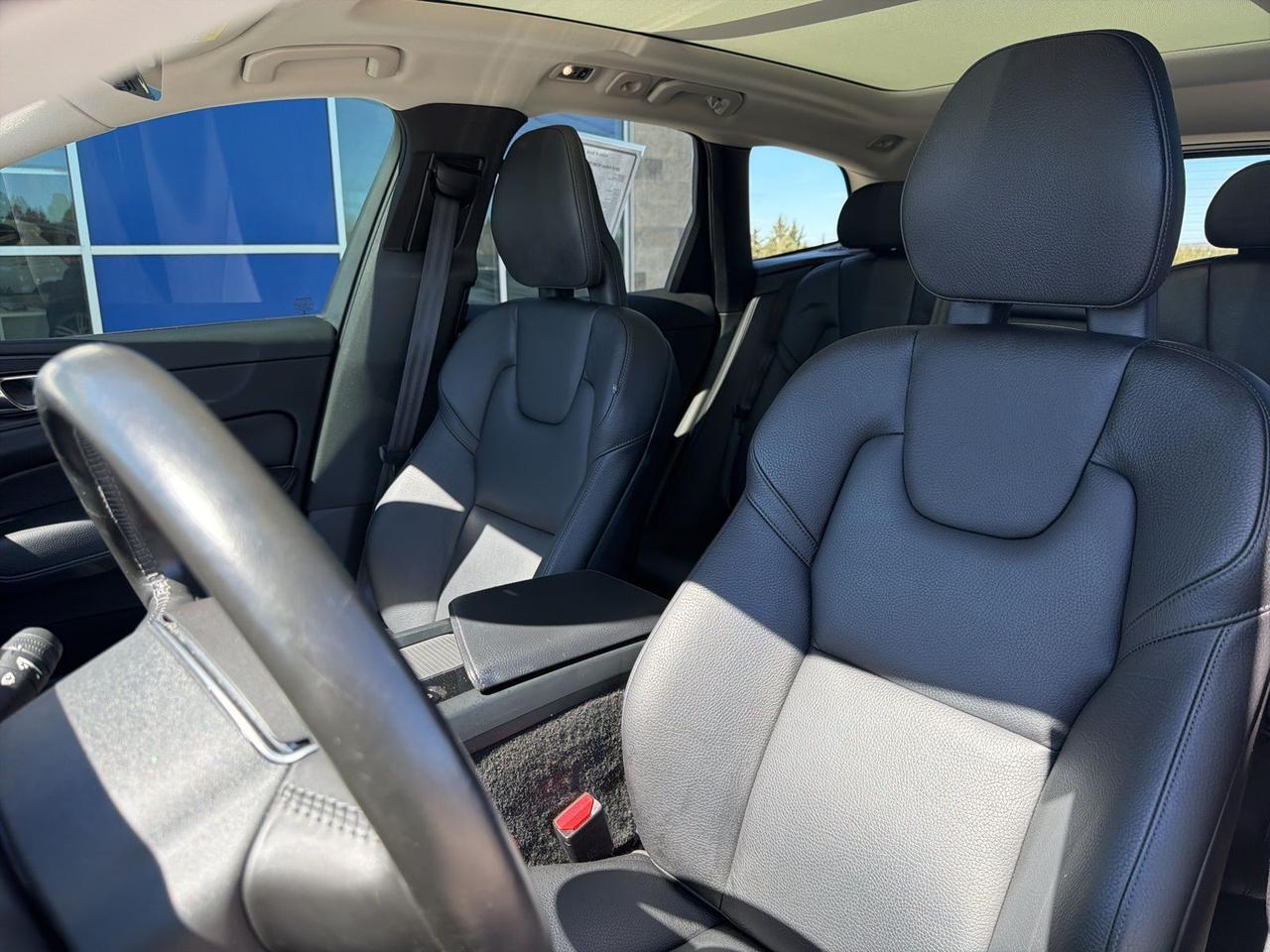 2018 Volvo XC60 T6 Momentum Bend OR