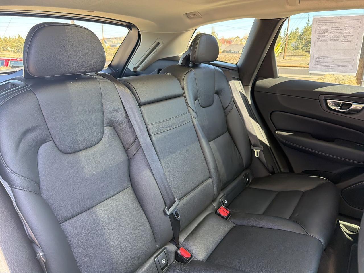 2018 Volvo XC60 T6 Momentum Bend OR