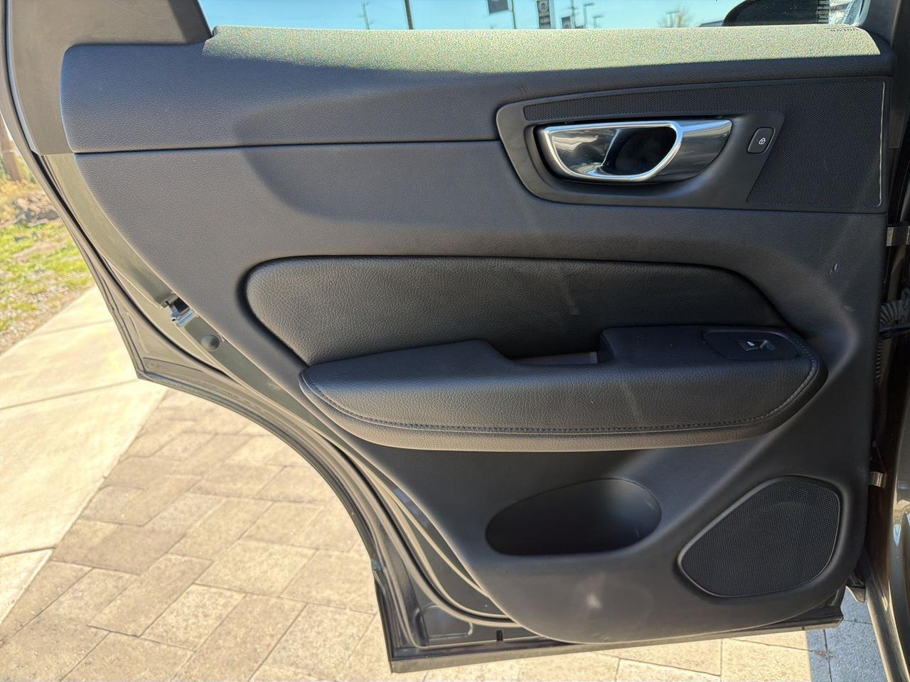 2018 Volvo XC60 T6 Momentum Bend OR