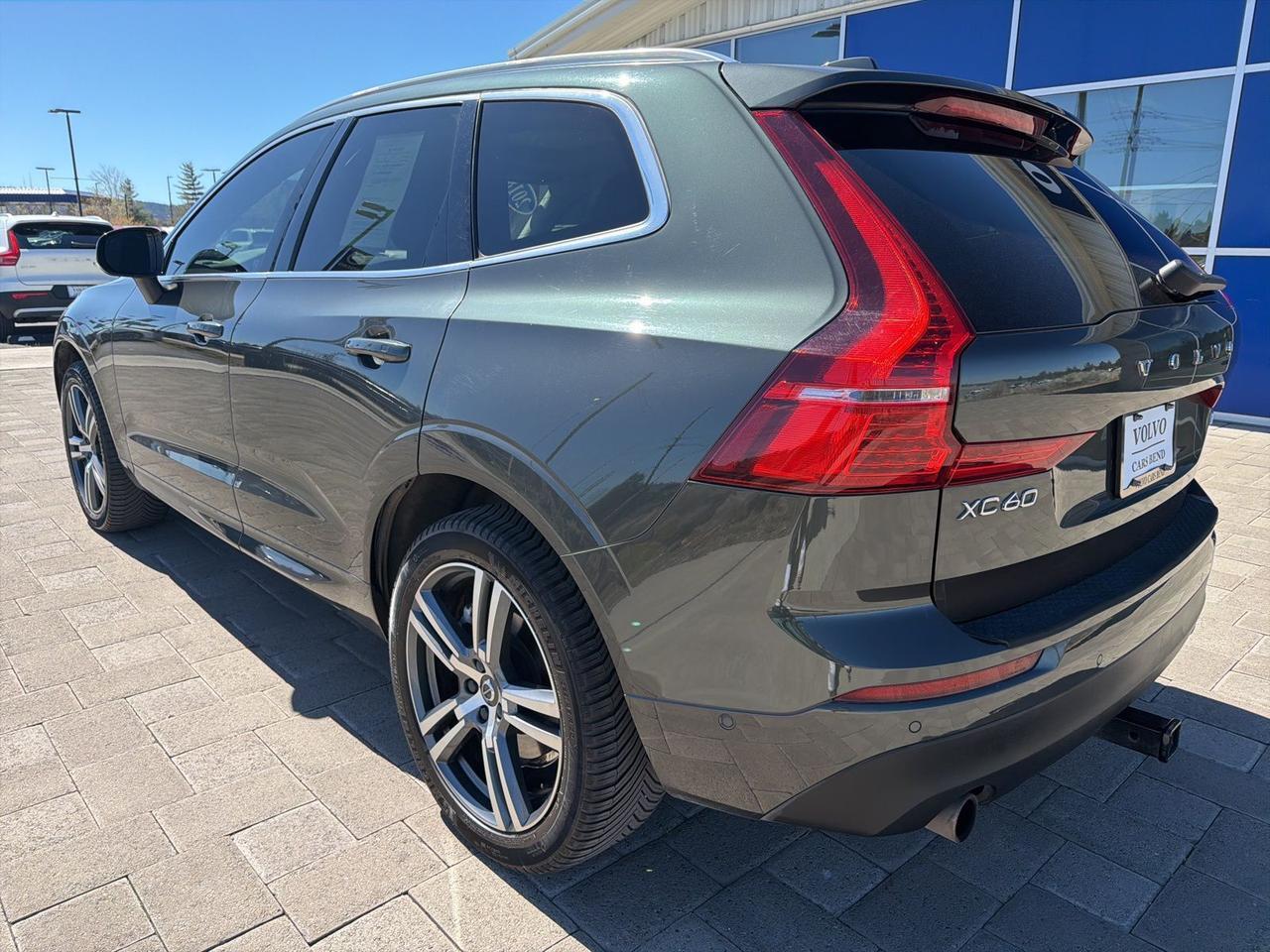 2018 Volvo XC60 T6 Momentum Bend OR