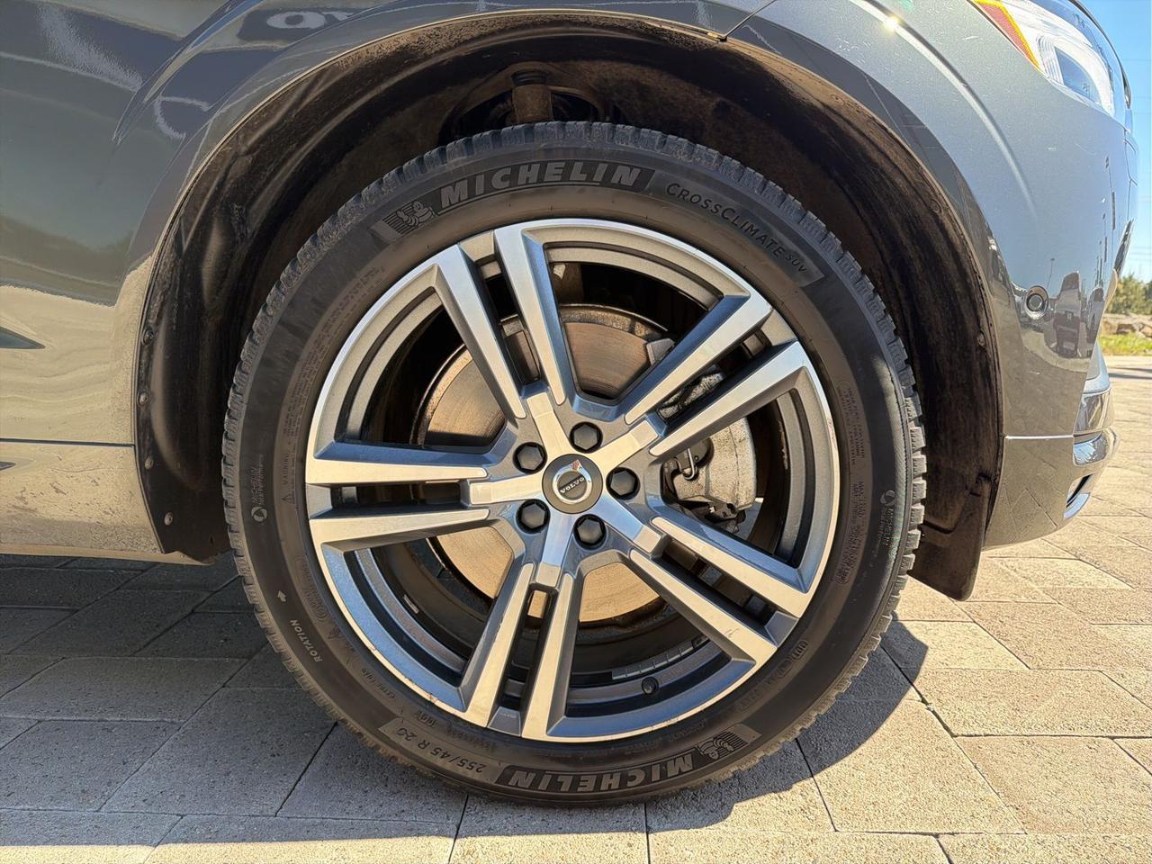 2018 Volvo XC60 T6 Momentum Bend OR