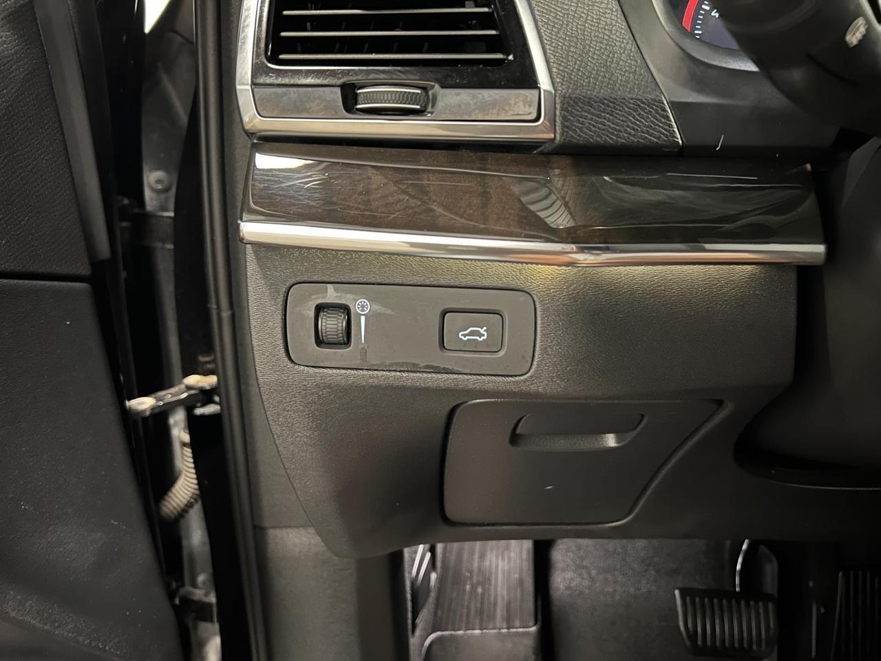 2018 Volvo XC90 Momentum Parker CO
