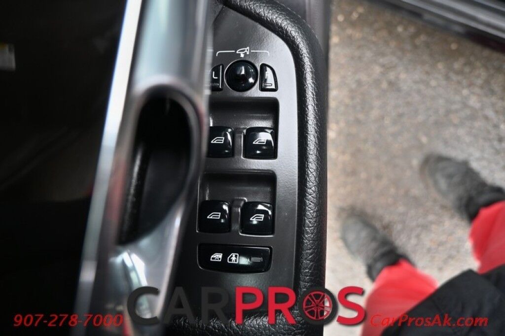 2018 Volvo XC90 Momentum Plus - AWD - Convenience Pkg - Power & Heated Leather Seats - Keyless Entry & Push to Start - Bluetooth - Blind Spot Information System - Navigation - Panoramic Sunroof w/ Power Sunshade - 3rd Row - Seats 7 Momentum Anchorage AK