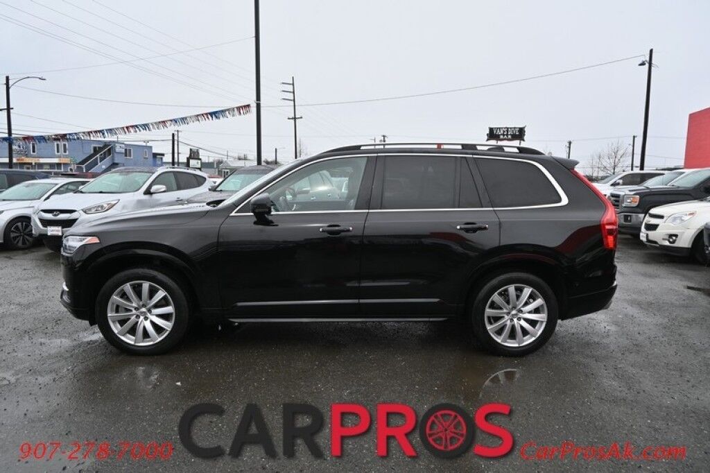 2018 Volvo XC90 Momentum Plus - AWD - Convenience Pkg - Power & Heated Leather Seats - Keyless Entry & Push to Start - Bluetooth - Blind Spot Information System - Navigation - Panoramic Sunroof w/ Power Sunshade - 3rd Row - Seats 7 Momentum