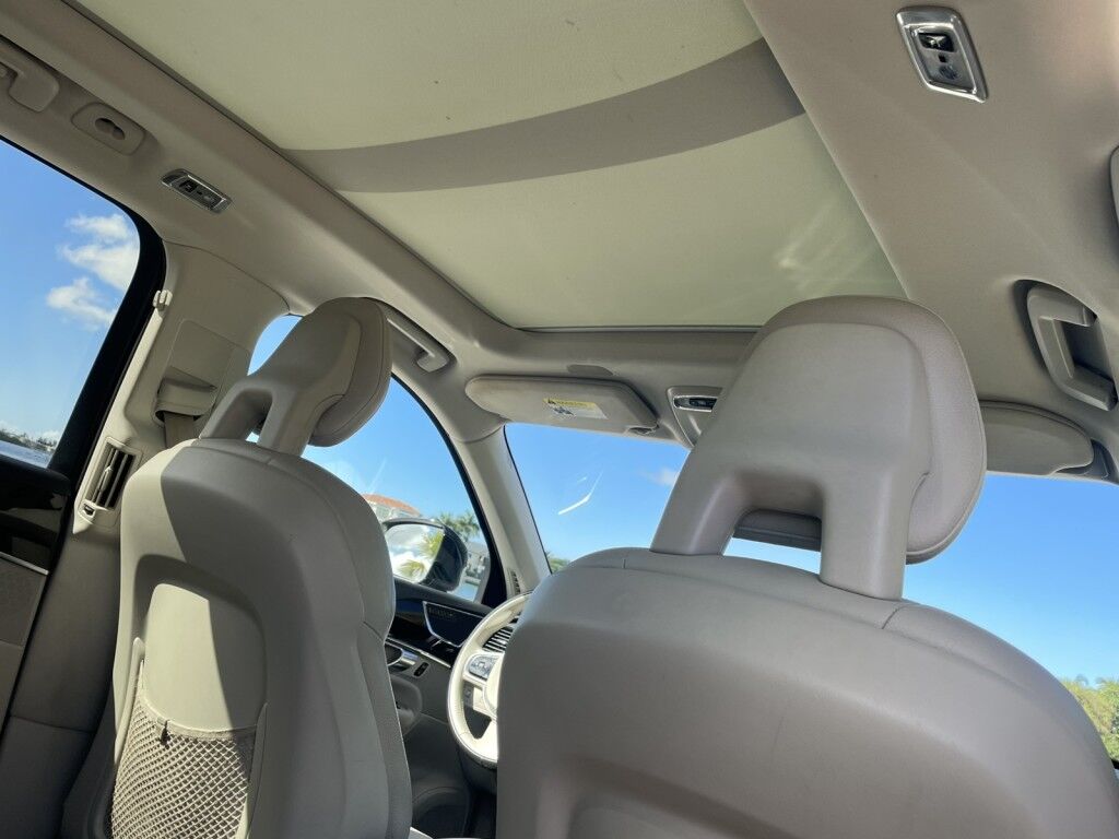2018 Volvo XC90 Momentum Sarasota FL