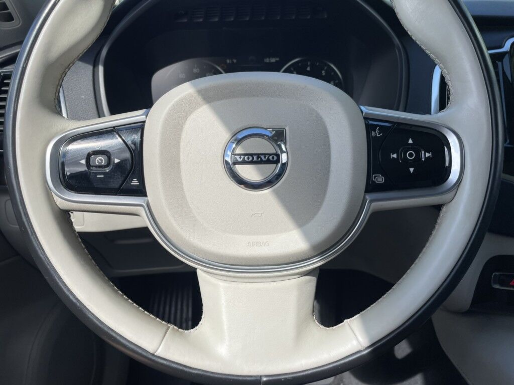 2018 Volvo XC90 Momentum Sarasota FL