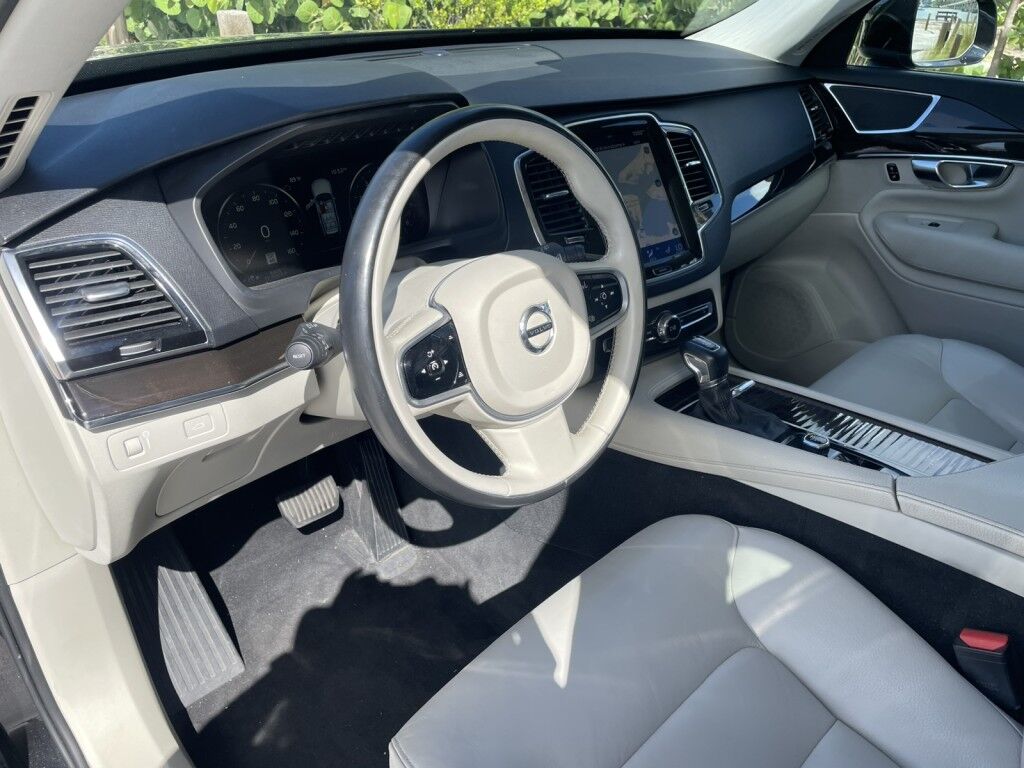2018 Volvo XC90 Momentum Sarasota FL