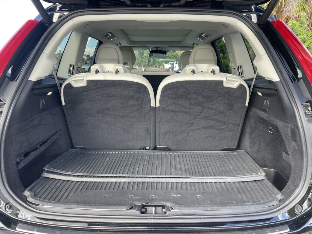 2018 Volvo XC90 Momentum Sarasota FL