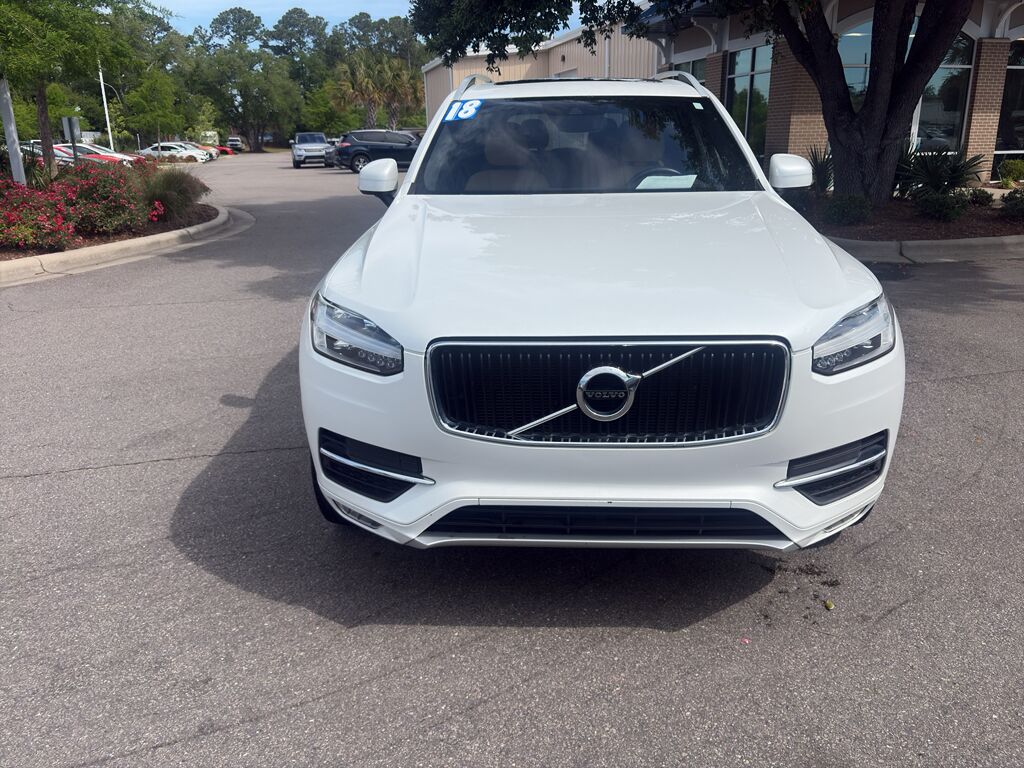 2018 Volvo XC90 Momentum