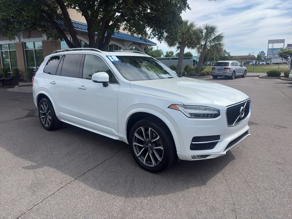 2018 Volvo XC90 Momentum