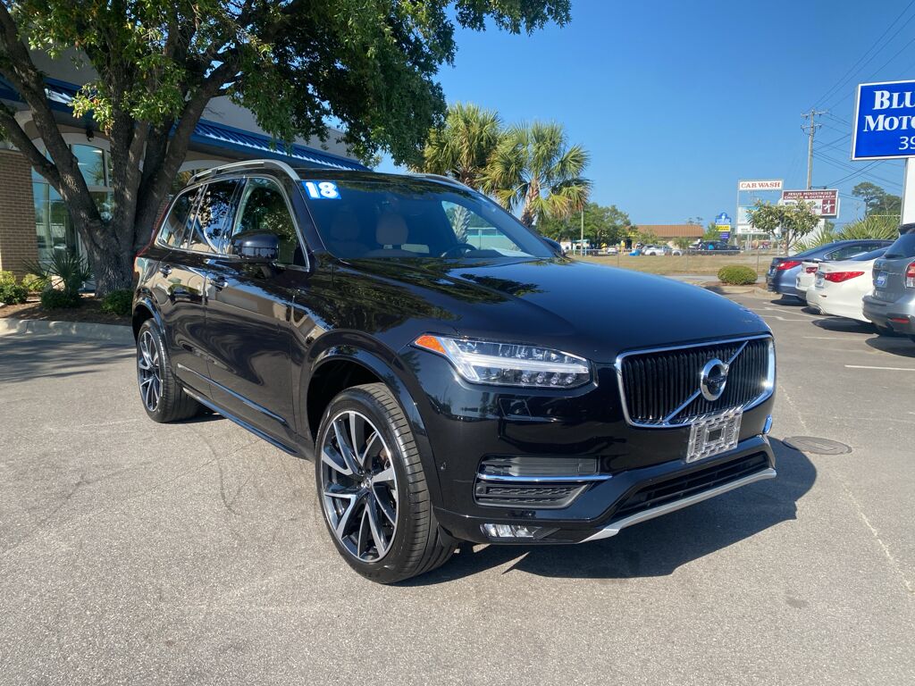 2018 Volvo XC90 Momentum
