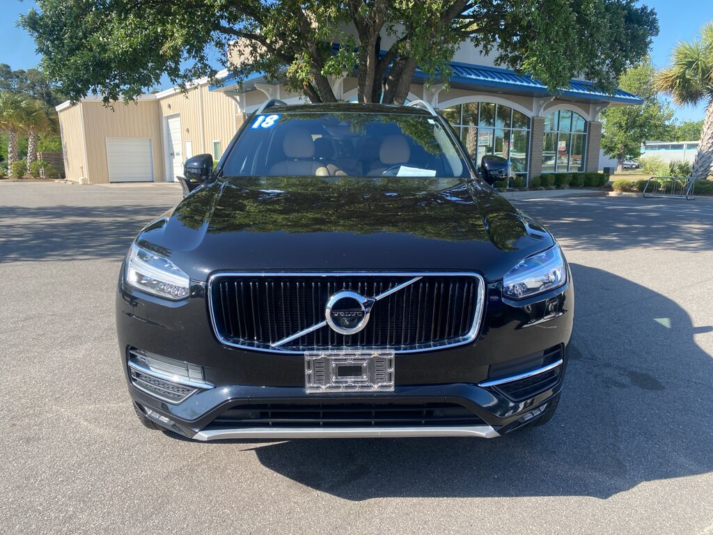 2018 Volvo XC90 Momentum