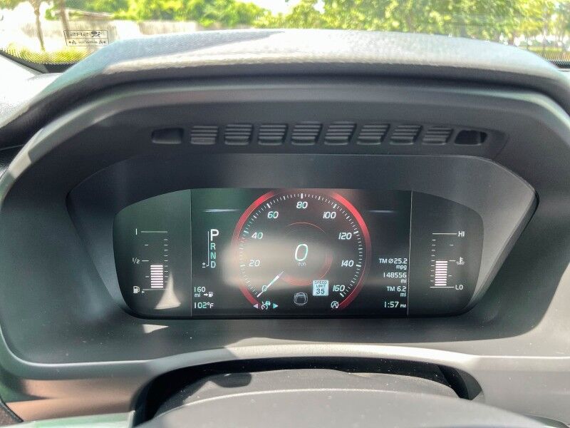 2018 Volvo XC90 Momentum Wilmington NC