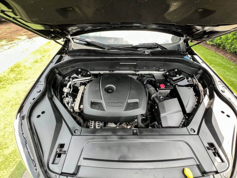 2018 Volvo XC90 Momentum Wilmington NC