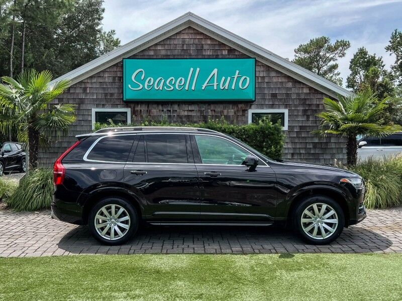 2018 Volvo XC90 Momentum