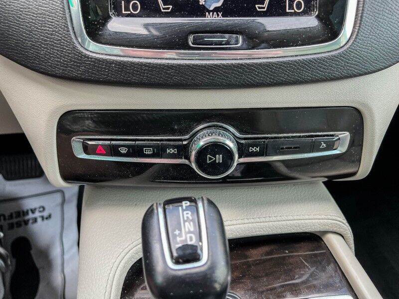 2018 Volvo XC90 Momentum Wilmington NC