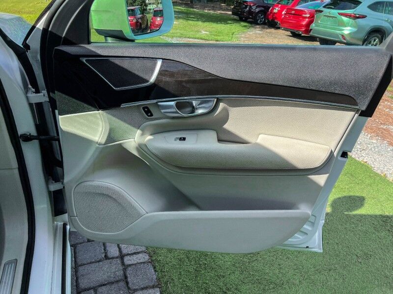 2018 Volvo XC90 Momentum Wilmington NC