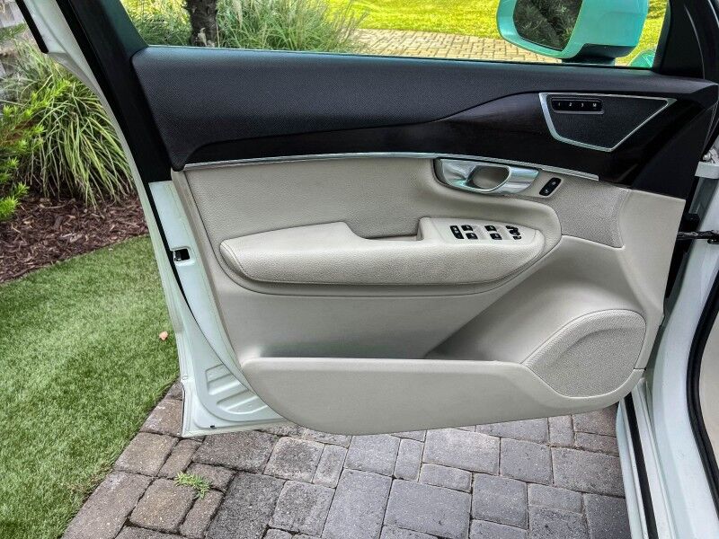 2018 Volvo XC90 Momentum Wilmington NC
