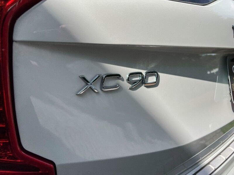 2018 Volvo XC90 Momentum Wilmington NC
