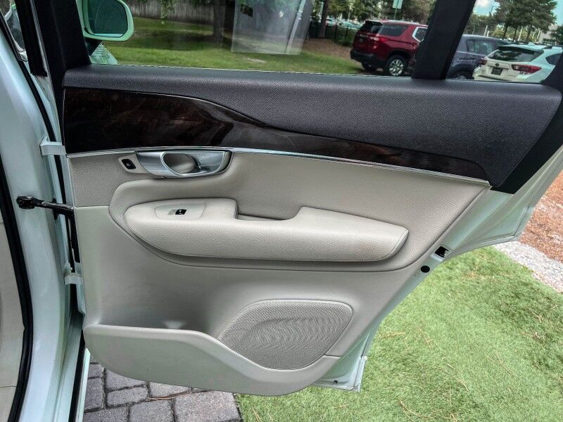 2018 Volvo XC90 Momentum Wilmington NC