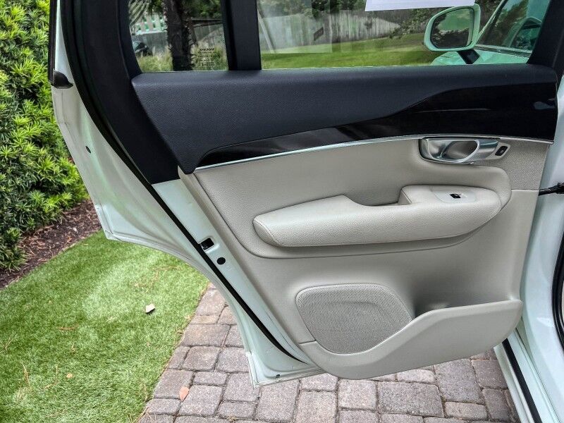 2018 Volvo XC90 Momentum Wilmington NC