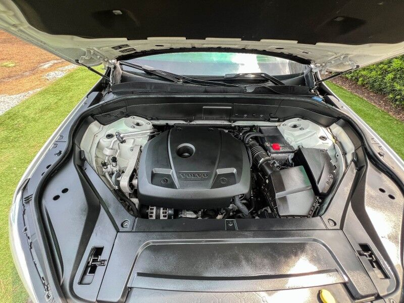2018 Volvo XC90 Momentum Wilmington NC