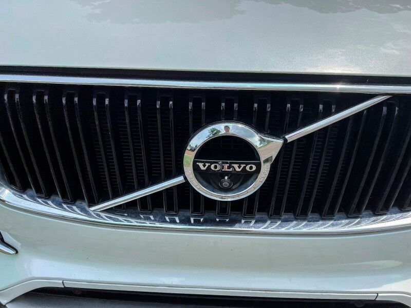 2018 Volvo XC90 Momentum Wilmington NC