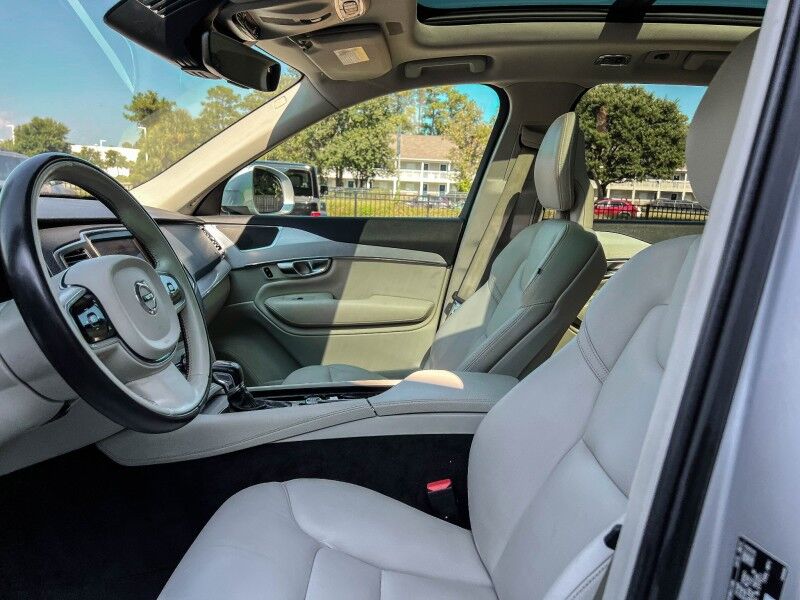 2018 Volvo XC90 Momentum Wilmington NC