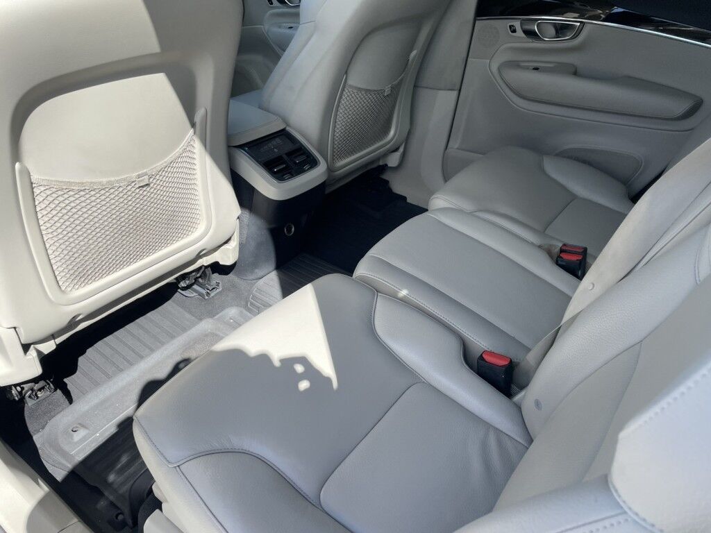 2018 Volvo XC90 Momentum~ACCIDENT AVOIDANCE SYSTEMS~ALUMINUM ROOF RAILS~AUTO START/STOP~CONVENIENCE PACKAGE~DRIVER ASSISTANCE PACKAGE~LANE KEEPING ASSIST~MOMENTUM PLUS PACKAGE~PANORAMIC MOONROOF / SUNROOF~SURROUND VIEW CAMERA~TURBOCHARGER Sarasota FL