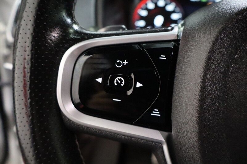 2018 Volvo XC90 R-Design FWD 2.0L Pano Sunroof GPS Camera NEW Nitto Tires Arlington TX