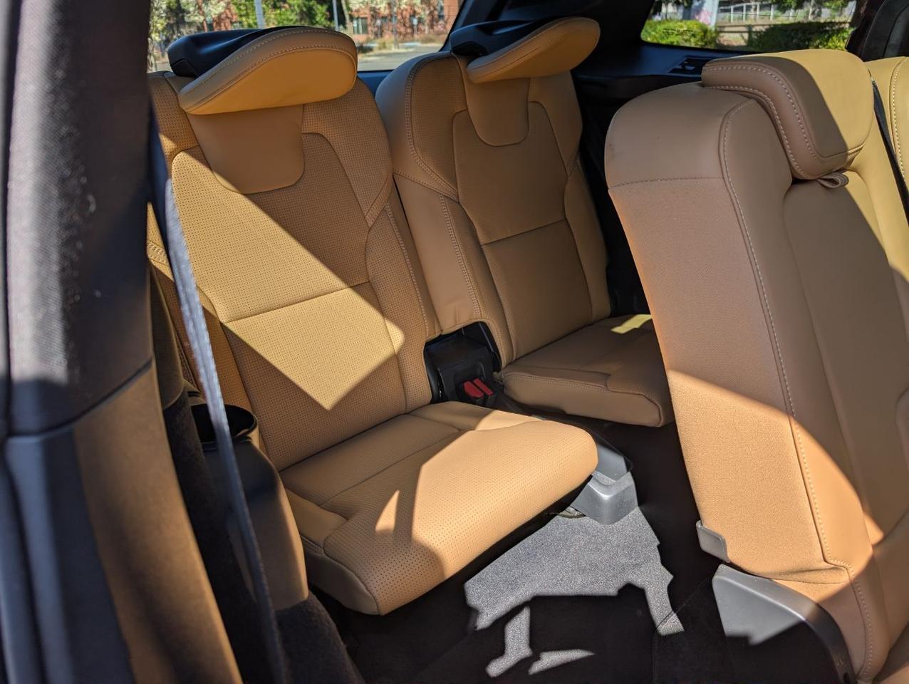 2018 Volvo XC90 Recharge T8 PHEV Hybrid AWD Inscription | High Performance Audio, Pilot Assist, Head Up Disp & Heated Wheel Portland OR