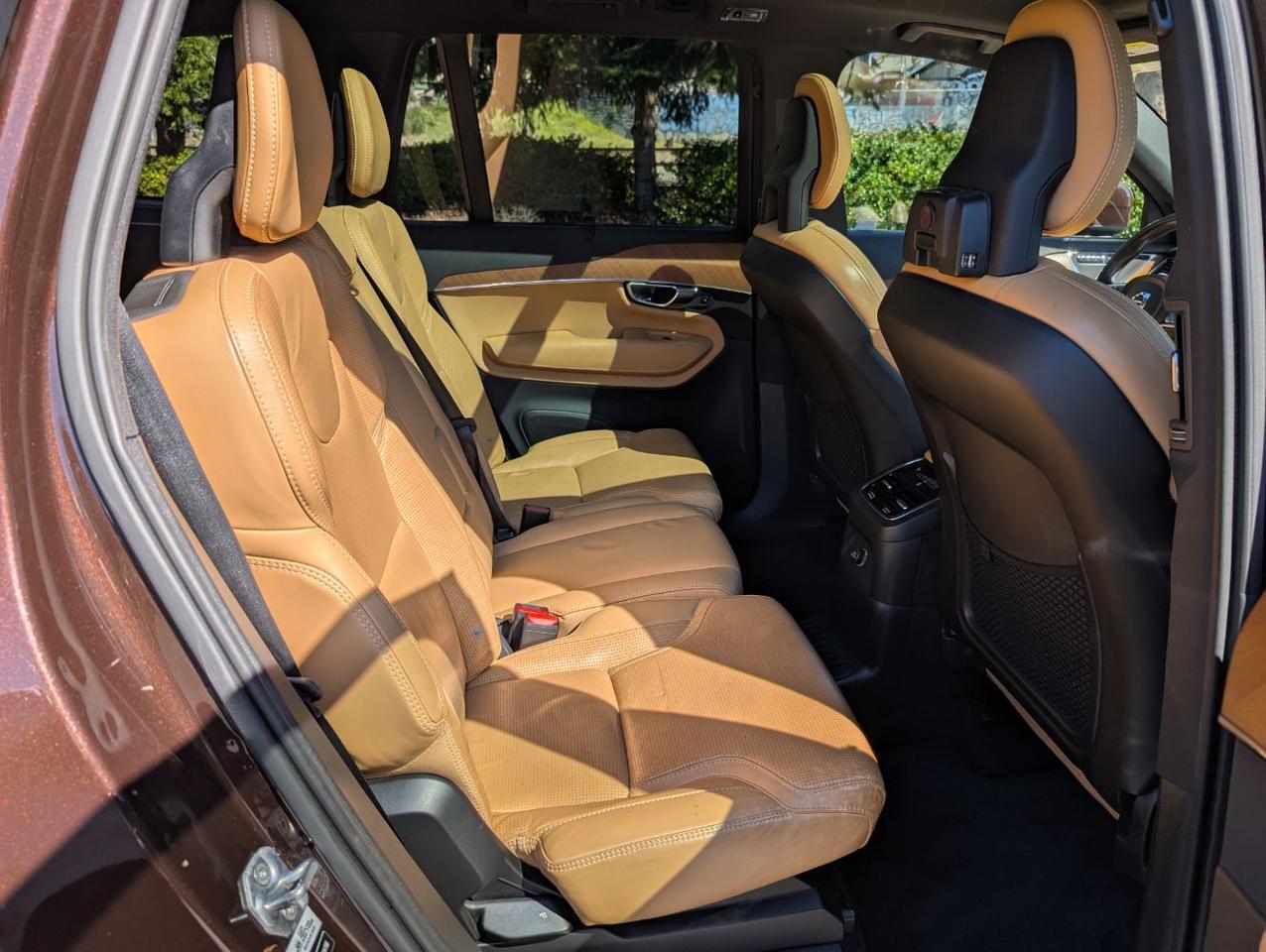 2018 Volvo XC90 Recharge T8 PHEV Hybrid AWD Inscription | High Performance Audio, Pilot Assist, Head Up Disp & Heated Wheel Portland OR