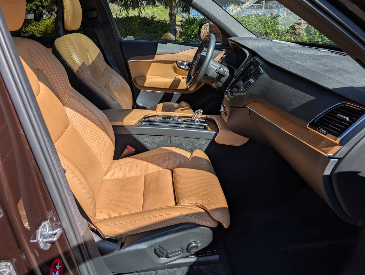 2018 Volvo XC90 Recharge T8 PHEV Hybrid AWD Inscription | High Performance Audio, Pilot Assist, Head Up Disp & Heated Wheel Portland OR