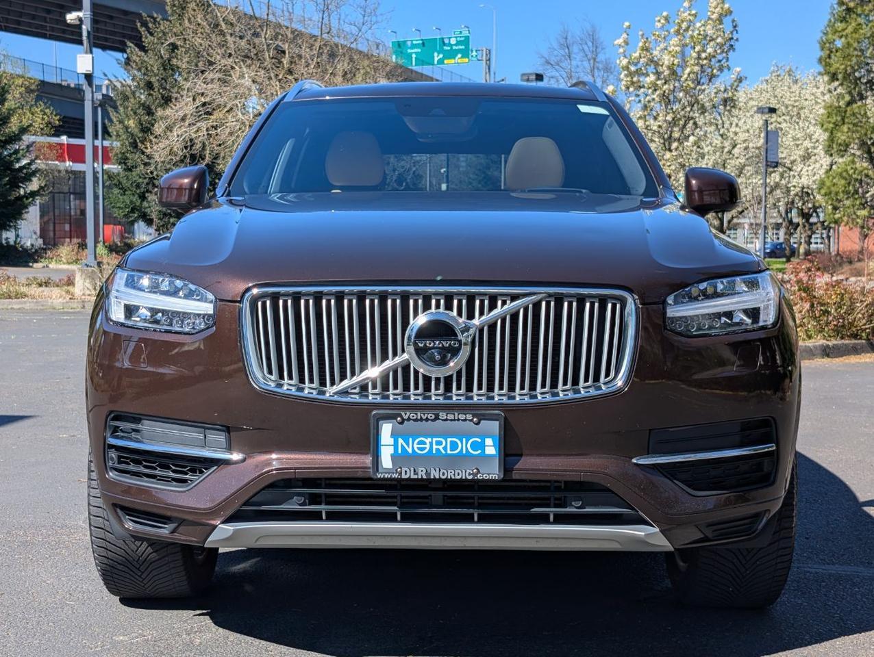 2018 Volvo XC90 Recharge T8 PHEV Hybrid AWD Inscription | High Performance Audio, Pilot Assist, Head Up Disp & Heated Wheel Portland OR