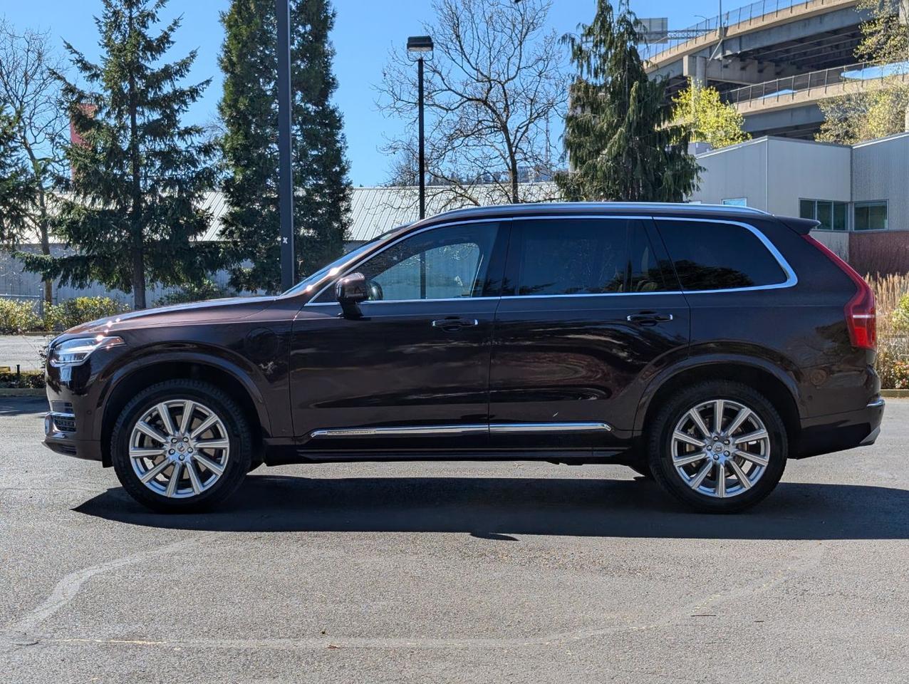2018 Volvo XC90 Recharge T8 PHEV Hybrid AWD Inscription | High Performance Audio, Pilot Assist, Head Up Disp & Heated Wheel Portland OR