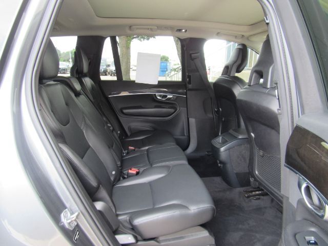 2018 Volvo XC90 T5 Momentum 5P Plano TX