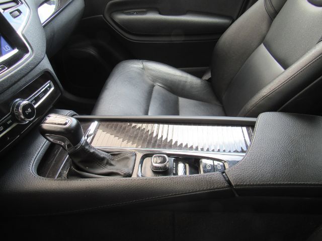 2018 Volvo XC90 T5 Momentum 5P Plano TX