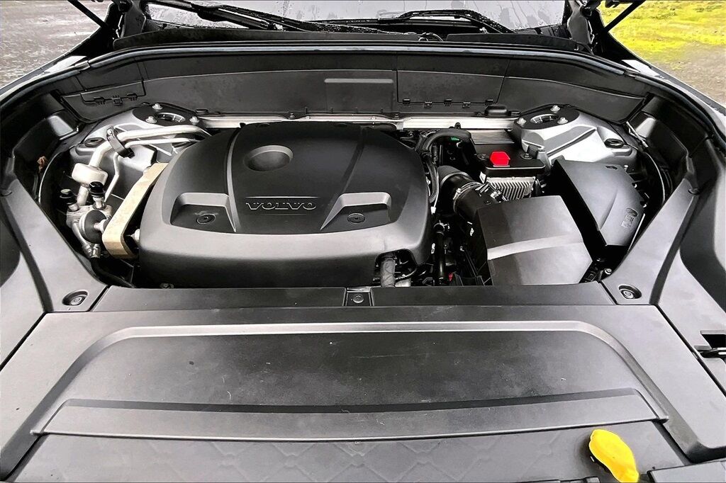 2018 Volvo XC90 T5 Momentum OR