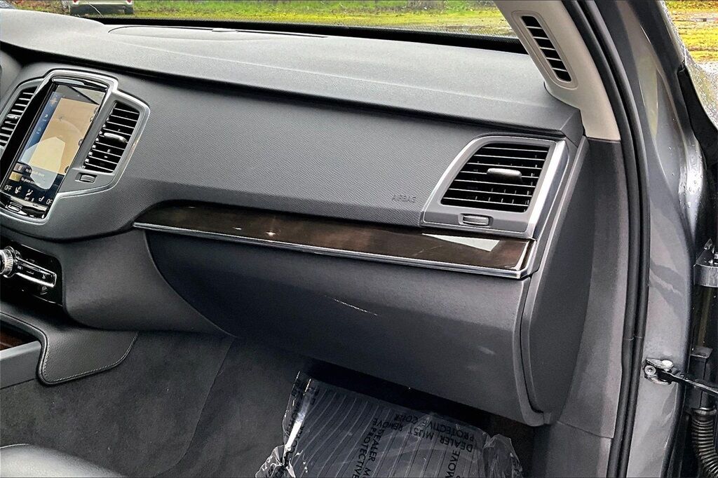 2018 Volvo XC90 T5 Momentum OR